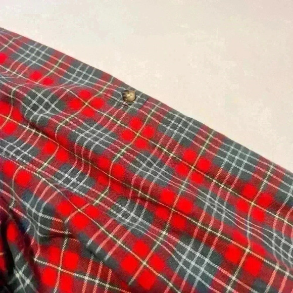 LLBEAN woman’s plaid flannel button up top- Size Large - Picture 2 of 9